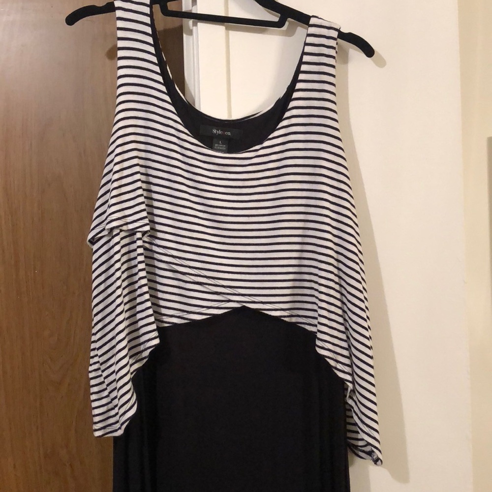 Great condition Black and white dress